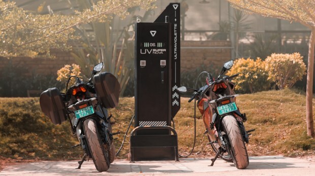 UV SUPERNOVA fast charging