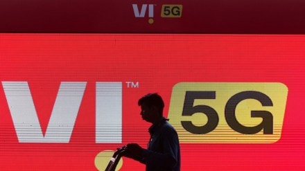 Vodafone Idea, spectrum, spectrum auction, Vodafone Idea news Vodafone Idea, spectrum, spectrum auction, Vodafone Idea news