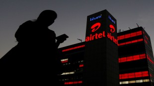 Bharti Airtel, Q4 results, quarter earnings, profit, revenue, EBITDA, ARPU, currency devaluation, subscriber, telecom industry