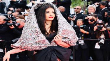 Aishwarya Rai Bachchan, Aishwarya Rai Bachchan net worth, Aishwarya Rai Bachchan films, Aishwarya Rai Bachchan family, Aishwarya Rai Bachchan divorce, Iruvar, Abhishek Bachchan, Bachchan family, Amitabh Bachchan, Jaya Bachchan, Net Worth
