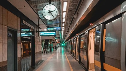 dmrc, delhi metro, delhi metro delay, delhi metro update, delay on yellow line, metro running slow