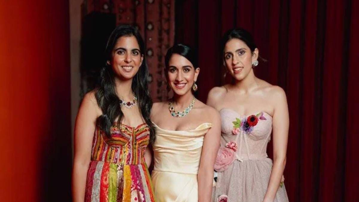 Ambani family, Ambani family women, Radhika Merchant, Isha Ambani, Ambani women, Kokilaben Ambani, Dhirubhai Ambani, Nina Kothari, Nayantara, Deepti Salgaocar, Mukesh Ambani, Isheta Salgaocar, Tina Ambani, Anil Ambani, Nita Ambani, Isha Ambani, Anandita Kothari, Krishna Shah Ambani, Shloka Mehta, Radhika Merchant, Aadiya Piramal