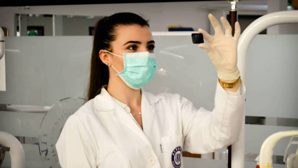 AstraZeneca, AstraZeneca uk, uk, AstraZeneca invest in pandemic, uk AstraZeneca manufacture, AstraZeneca manufacture