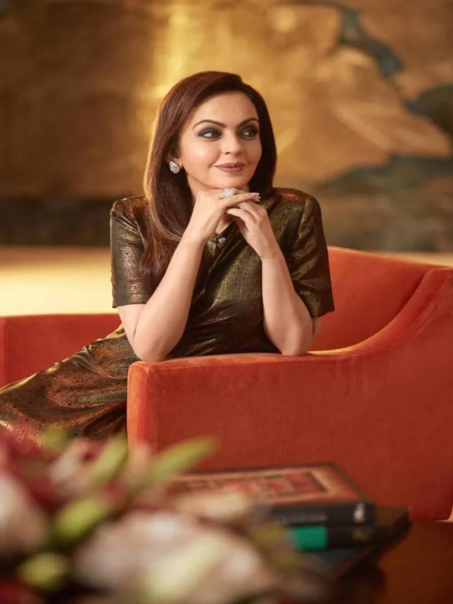 Mukesh Ambani, Mukesh Ambani net worth, Mukesh Ambani house, Mukesh Ambani Antilia, Mukesh Ambani cars, Mukesh Ambani house images, Mukesh Ambani's Antilia, Mukesh Ambani, Reliance Industries, Antilia. Nita Ambani, Perkins and Will, Oberoi Hotel Chain, Maybach