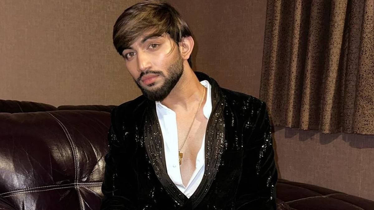 Divyesh Talaviya, Divyesh Talaviya stylist, fashion, fashion stylist,