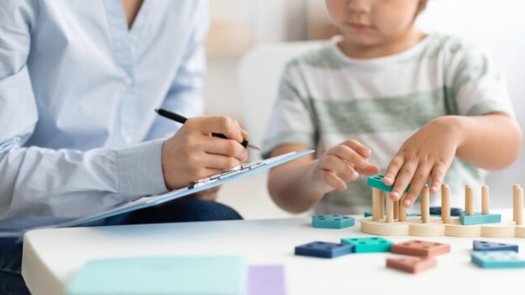 A large portion of the preschool curriculum is delivered through illustrations. (Image source: Freepik)
