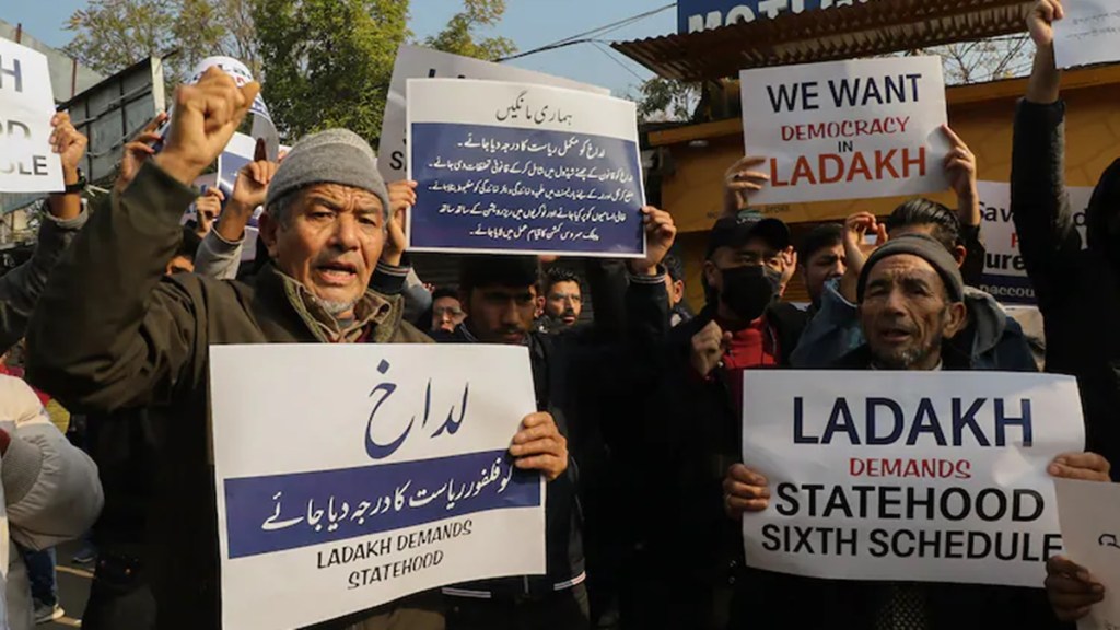 Centre mulling 'Article 371-like' support for Ladakh amid statehood demands