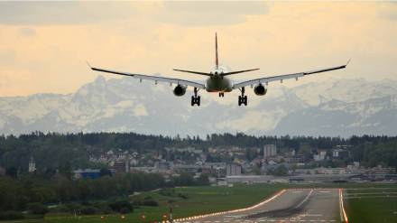 vistara, vistara flight delay, flight delay, mumbai vistara flight delay, late flights today, delhi flight delay