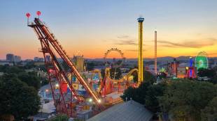 Imagicaaworld, Imagicaaworld in sawarmati river, sabarmati river, Imagicaaworld ahemdabad, ahemdabad, mumbai Imagicaaworld