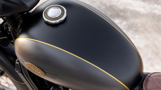 2024 Jawa Perak tank