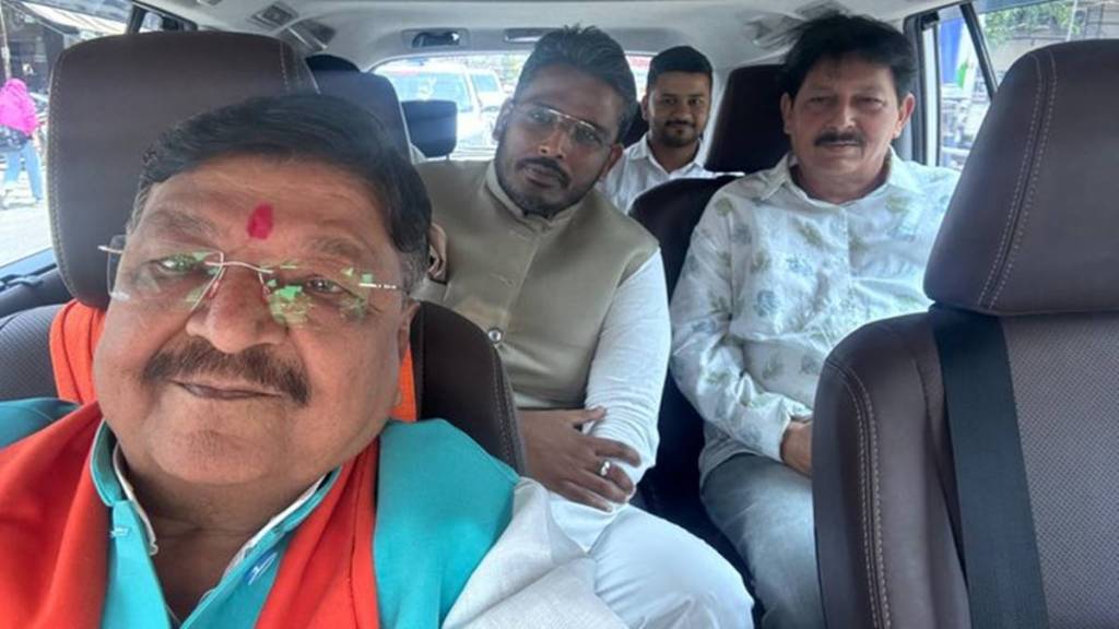 Akshay Kanti Bam joins BJP, withdraws Indore Lok Sabha nomination