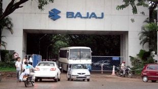 bajaj, baja qute, bajaj auto, express mobility