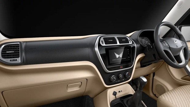 Bolero Neo Plus interiors