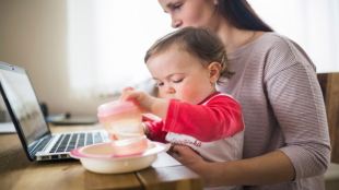 7 essential steps to secure your newborn child's financial future