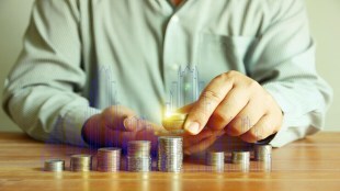 FD rates hiked by up to 60 bps: These two big non-bank lenders hike fixed deposit rates! Should you invest now?