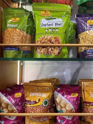 haldiram's, haldiram's success story, agrawal haldiram, who founded haldiram's, Shivkishan Agrawal, haldiram's sweets and snacks, haldiram's restaurants, agrawal family fued