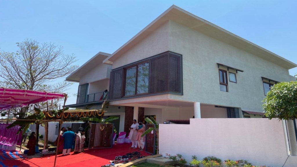 Further, the company claims to deliver a home in just 123 Days.