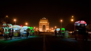 India welcomes 4.78 million foreign tourists in first half of 2024, Bangladesh and US lead the way.