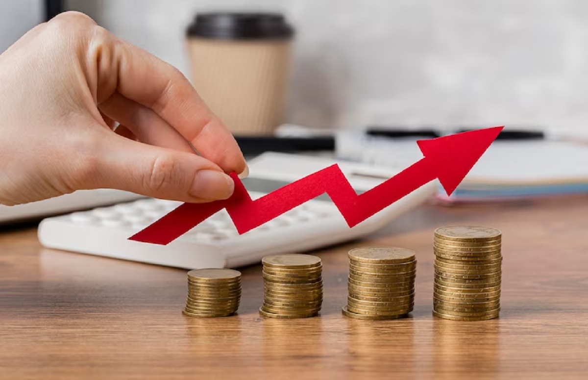 Are you in your 40s and want to build Rs 10 crore retirement fund? Know how much to invest monthly Are you in your 40s and want to build Rs 10 crore retirement fund? Know how much to invest monthly