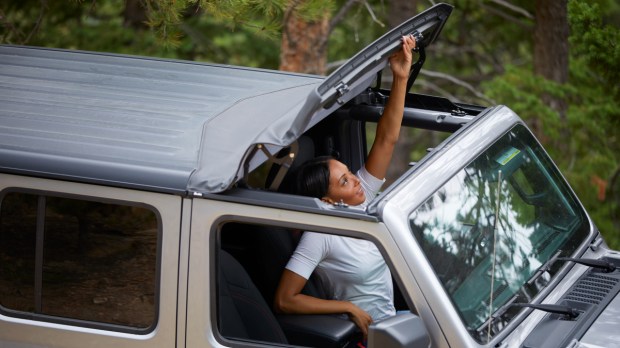 Jeep Wrangler Sunrider Fliptop