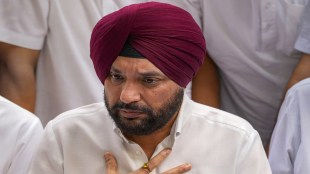 Delhi Congress chief Arvinder Singh Lovely addresses a press conference, in New Delhi, Sunday, April 28, 2024. (PTI Photo/Ravi Choudhary)