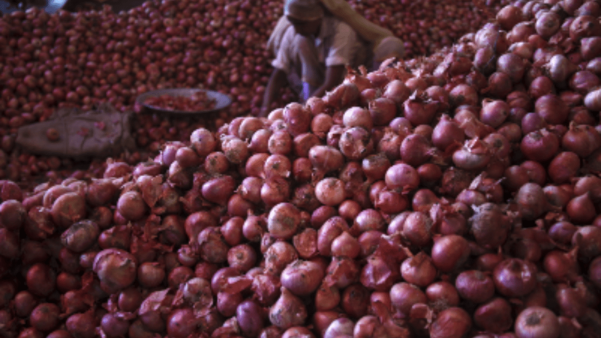 The directorate general of foreign trade (DGFT) removed the MEP on onion with immediate effect. The directorate general of foreign trade (DGFT) removed the MEP on onion with immediate effect.