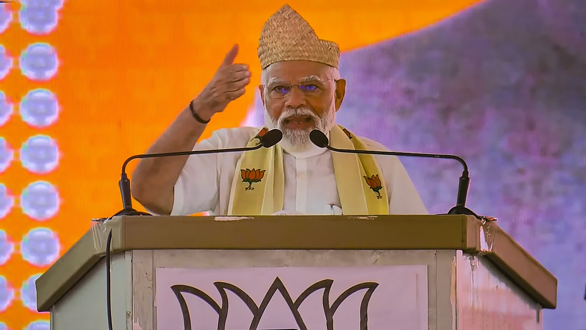 'Congress in backdoor agreement with banned organisation to win': PM Modi attacks Rahul Gandhi at Kerala poll rally 'Congress in backdoor agreement with banned organisation to win': PM Modi attacks Rahul Gandhi at Kerala poll rally