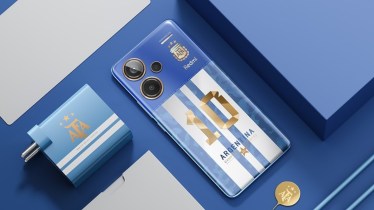 Xiaomi Redmi Note 13 Pro Plus 5G World Champions Edition