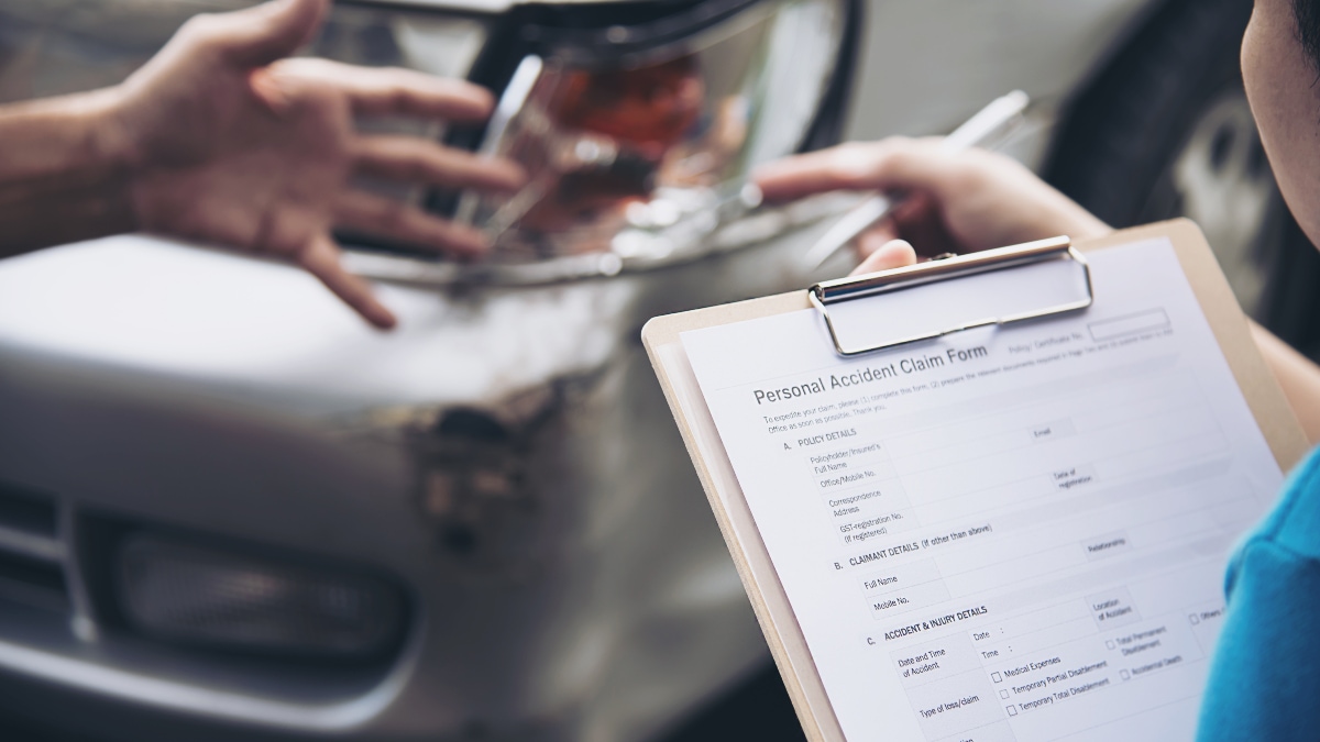 Vehicle insurance scam