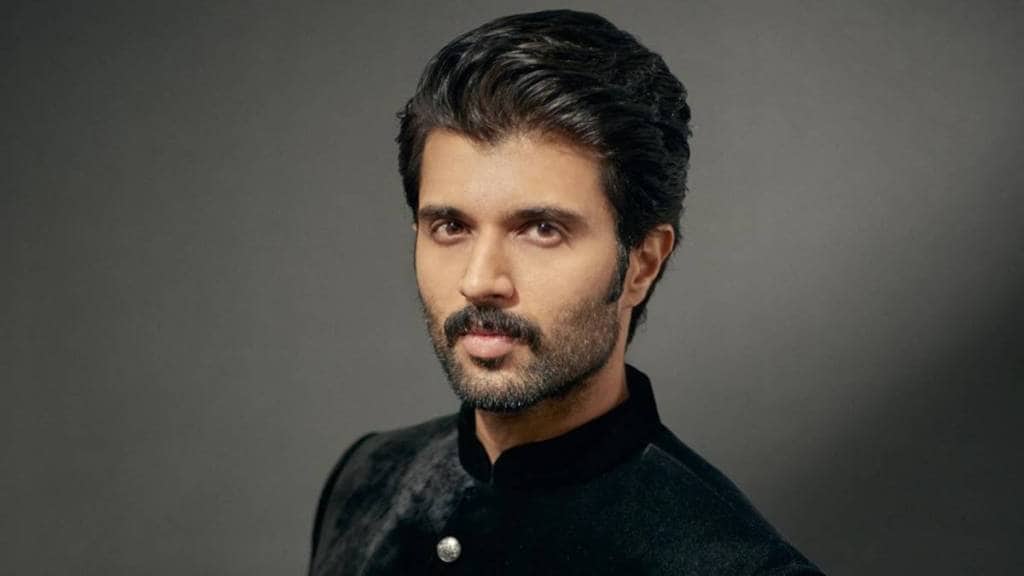 Vijay Deverakonda, Vijay Deverakonda awards, Vijay Deverakonda net worth, Vijay Deverakonda films, Vijay Deverakonda charity, Vijay Deverakonda houses