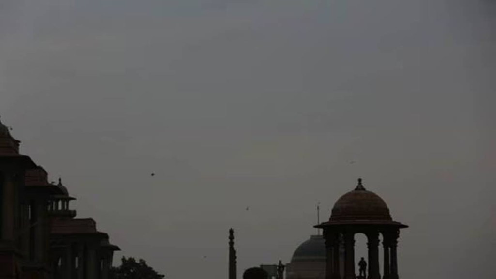 Weather Update: Relief for Delhi as IMD forecasts pleasant weather with partly cloudy skies, heatwave to continue in East India Weather Update: Relief for Delhi as IMD forecasts pleasant weather with partly cloudy skies, heatwave to continue in East India