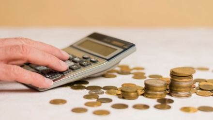 Physical Gold vs Gold Mutual Funds: Which is more efficient? Physical Gold vs Gold Mutual Funds: Which is more efficient?
