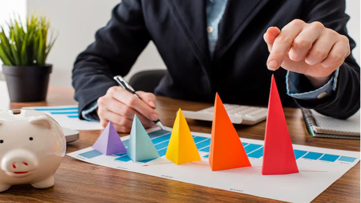 mutual funds to fixed deposits, where to invest for 5-year financial goals?