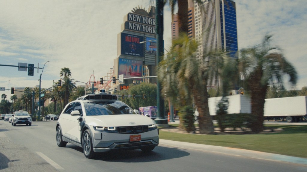 hyundai ioniq 5 robotaxi