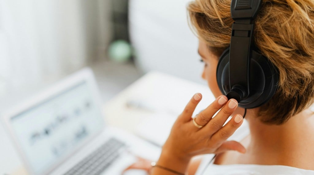 customer experience, BFSI sector, customer acquisition, customer grievances, technological advancements