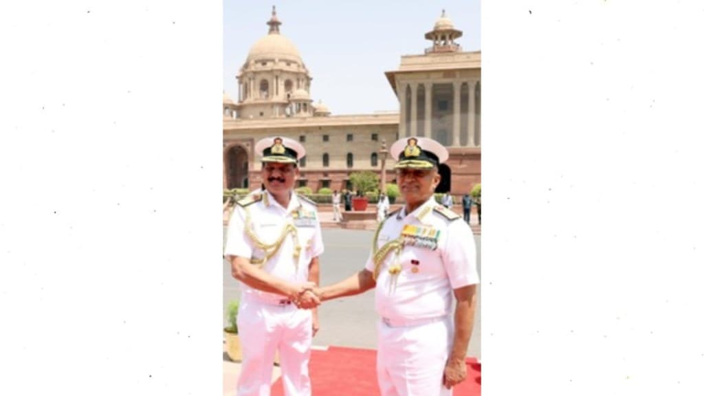 Admiral Dinesh K Tripathi with Admiral R Hari Kumar (image: Indian Navy)