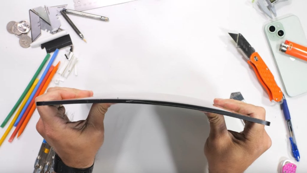 Apple is rumored to be gearing up to release an all-screen, foldable MacBook