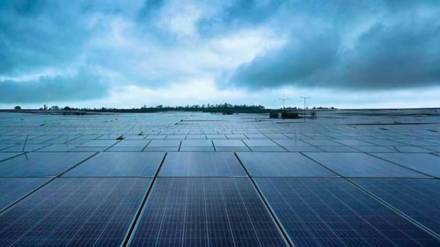 Adani green energy