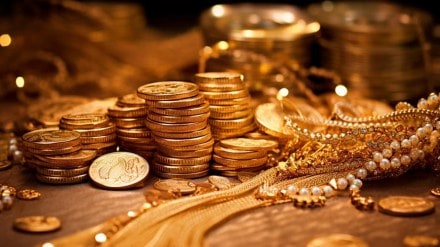 Golden Price History: When Gold was Rs 99 per 10 grams - Imagine the returns today! Golden Price History: When Gold was Rs 99 per 10 grams - Imagine the returns today!