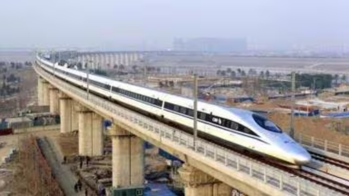 Indian Railways, superfast trains, Vande bharat express, vande bahrat, bullet train India, India bullet train, Railways, Vande Bharat ticket price, Bullet train ticket price, trains, India trains, railyatri, railyatri news