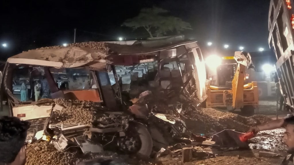 UP accident, Shahjahanpur accident, accident news UP accident, Shahjahanpur accident, accident news
