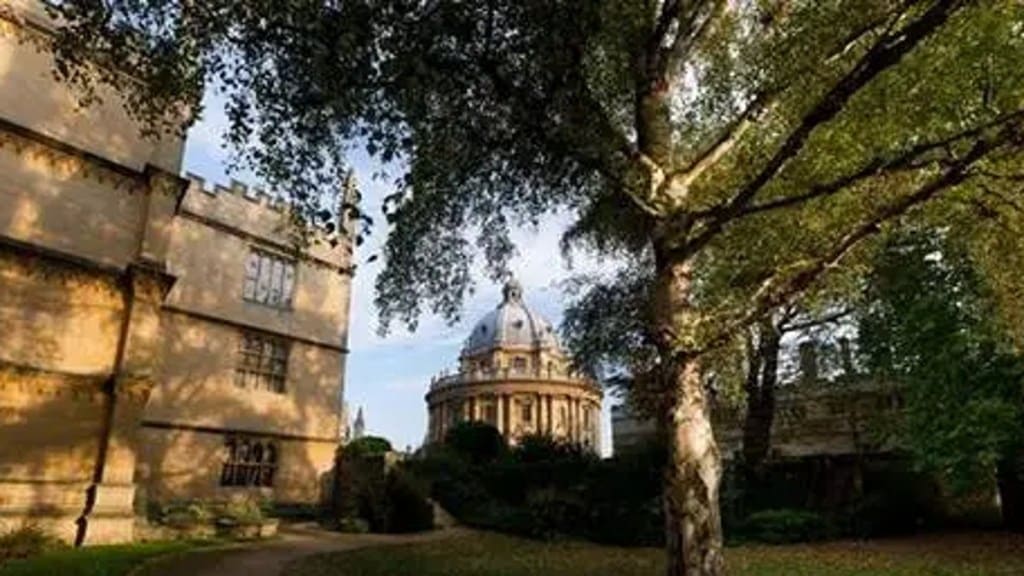 Graduate Route Visa enables students to stay in the UK for a minimum of two years after finishing their studies. Graduate Route Visa enables students to stay in the UK for a minimum of two years after finishing their studies.