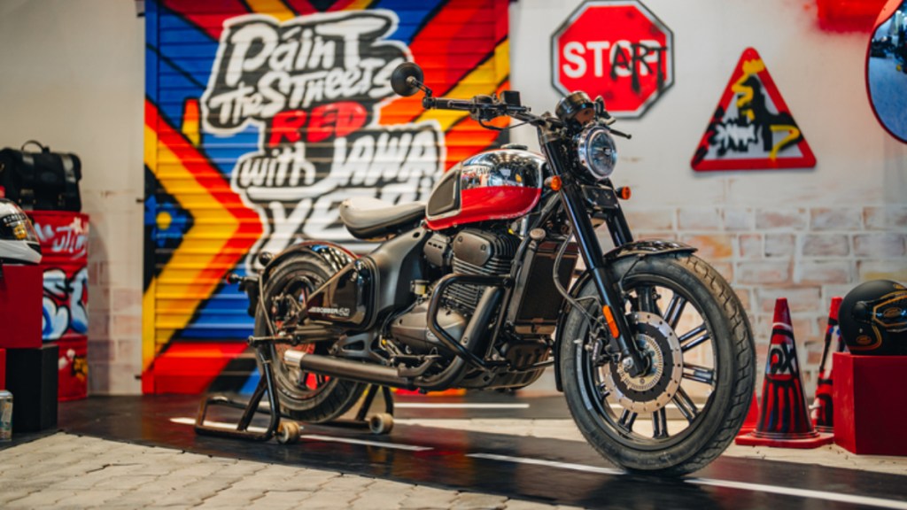 Jawa 42 Bobber