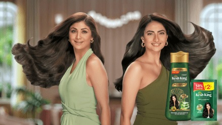 Shilpa has been the face of the brand since 2019 and also endorses Kesh King Ayurveda Oil Shilpa has been the face of the brand since 2019 and also endorses Kesh King Ayurveda Oil