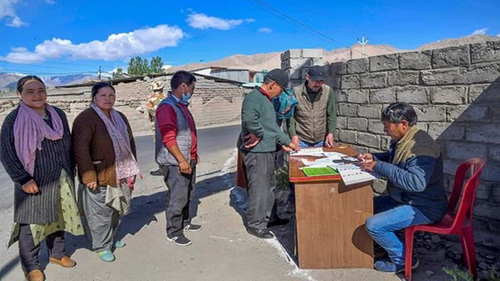 Lok Sabha Elections Phase 5 Live Updates: Voting begins on 49 seats across 8 states/UTs