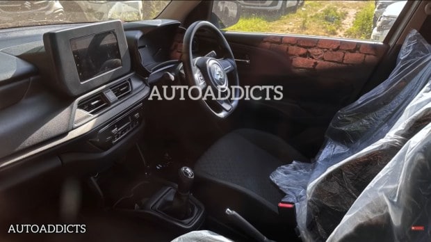 Maruti Swift VXi interiors