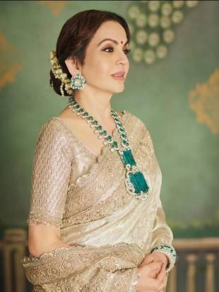 Nita Ambani 2-1080x1440