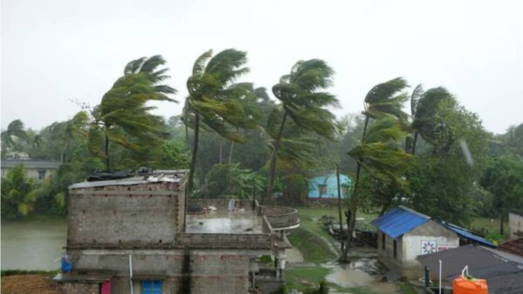 Cyclone Remal, assam Cyclone Remal, assam cm, hemanta biswa, cm hemanta biswa, one dead in Cyclone Remal, Cyclone Remal hit assam, Cyclone Remal in assam, cyclone, cyclone in east