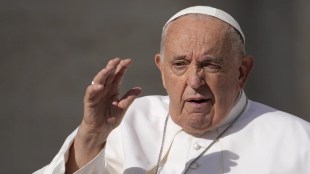 Pope Francis apologises over homophobic slur against gay men
