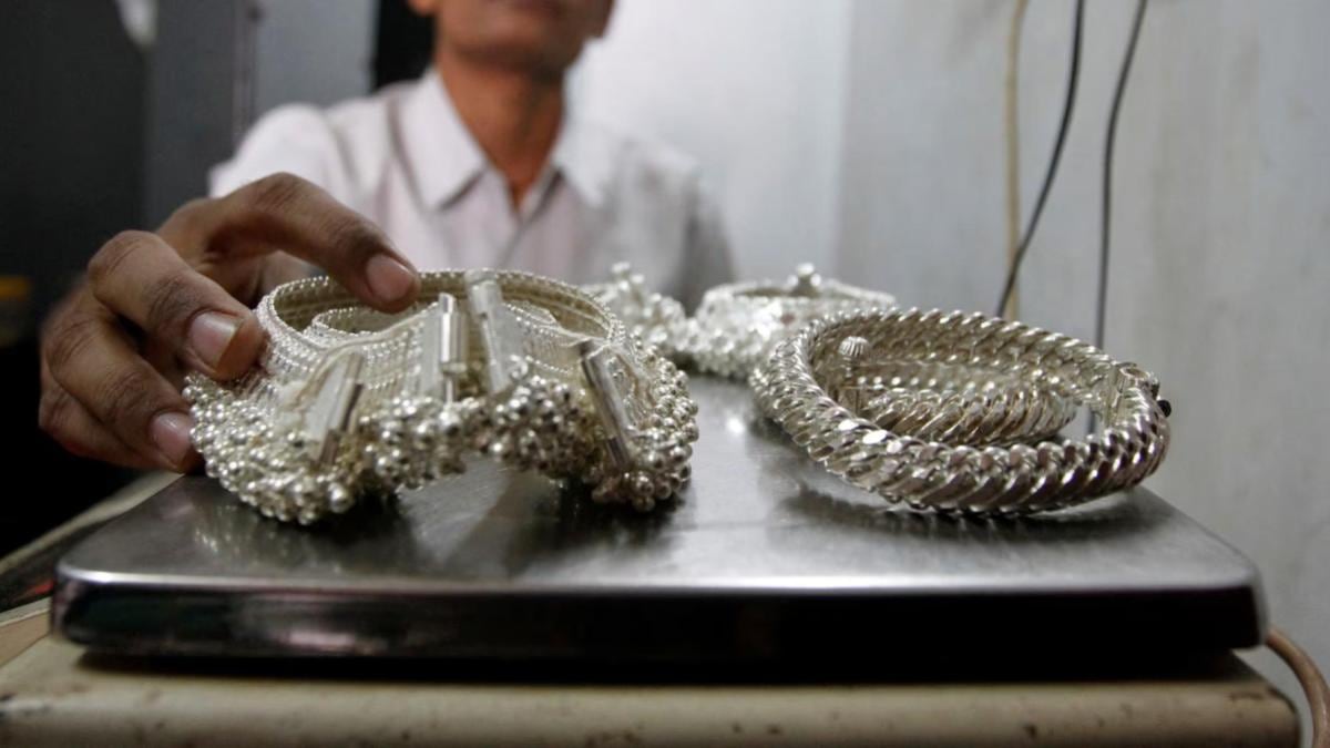 silver, MCX, share market, commodities